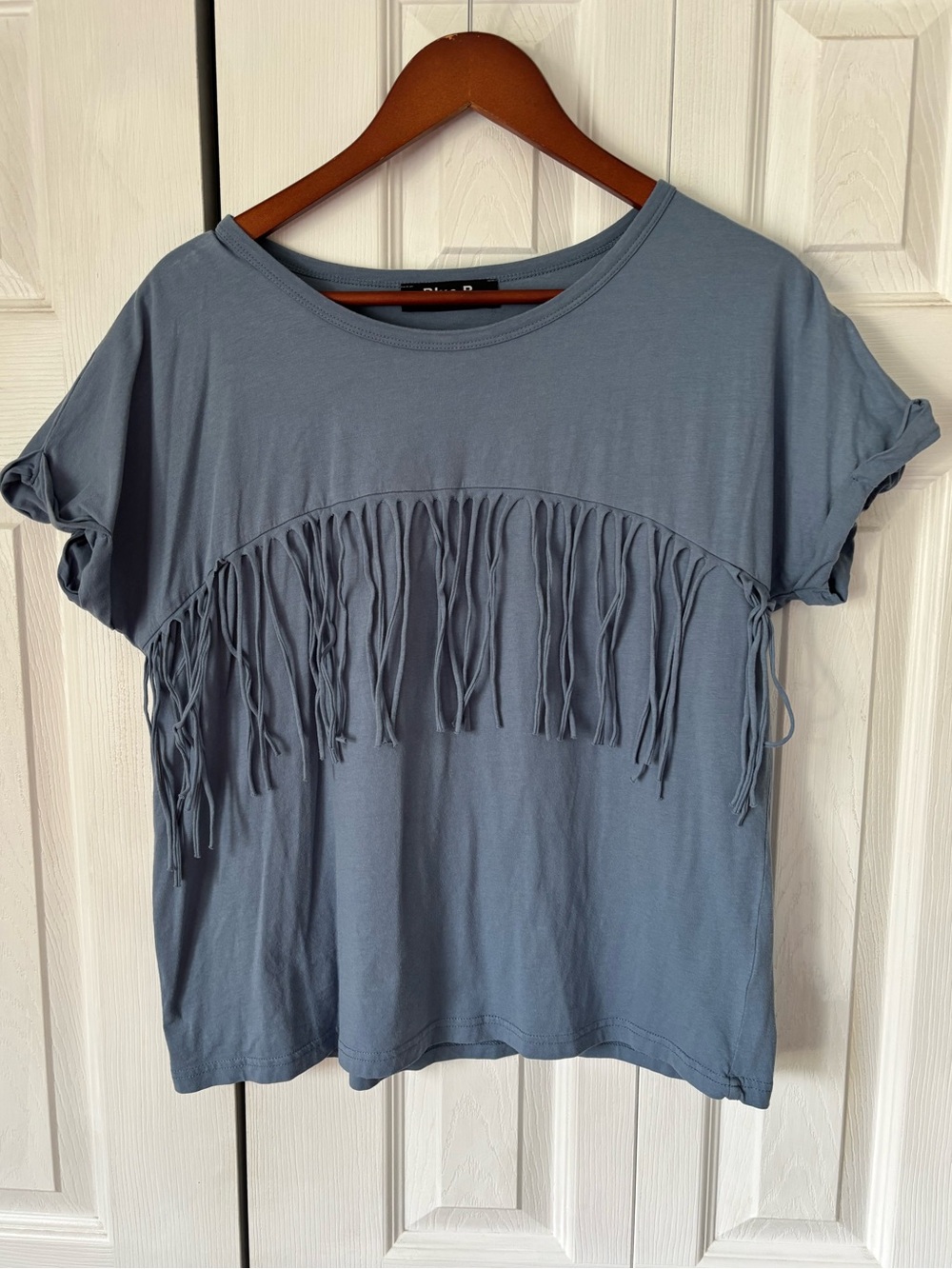 Blue B Collection Fringe T Shirt Size Medium